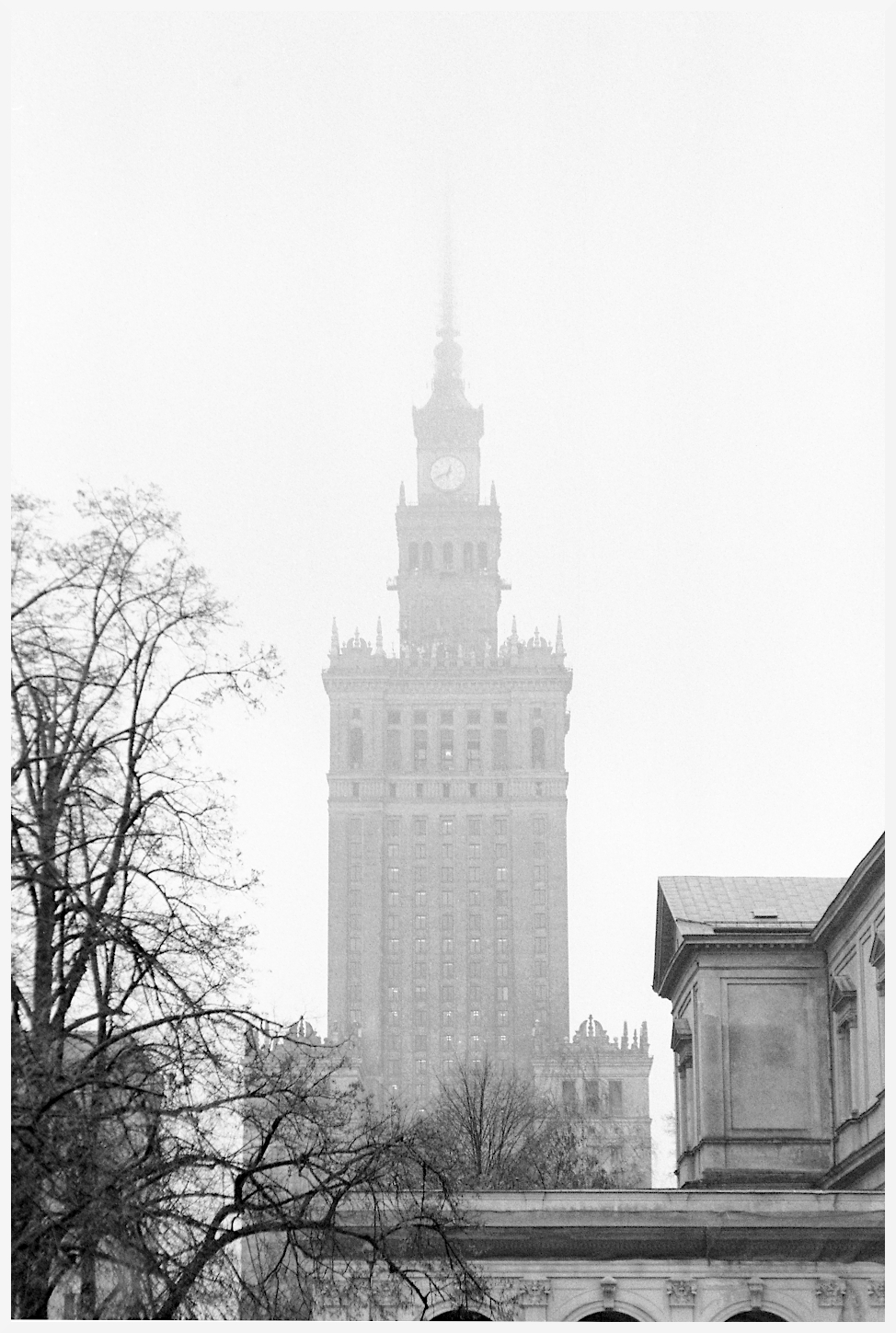 Pałac Kultury i Nauki od strony Pałacu Młodzieży 