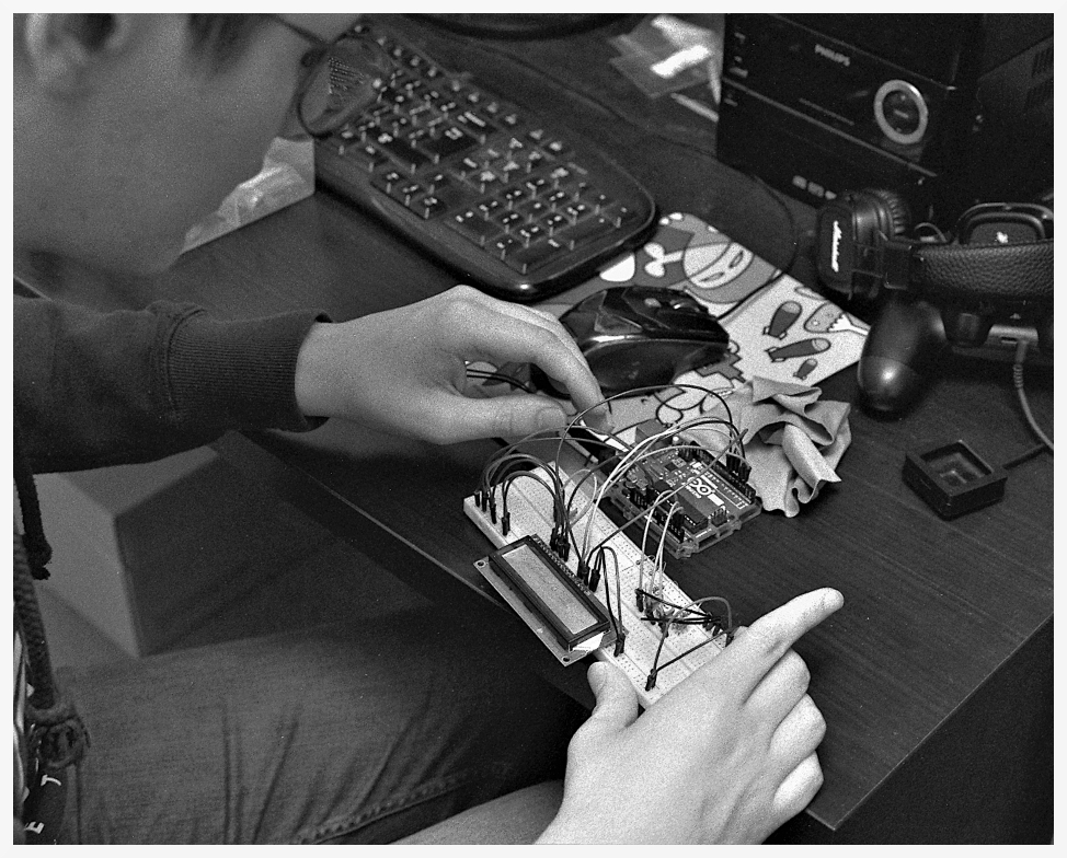 zabawa w pajączek z Arduino