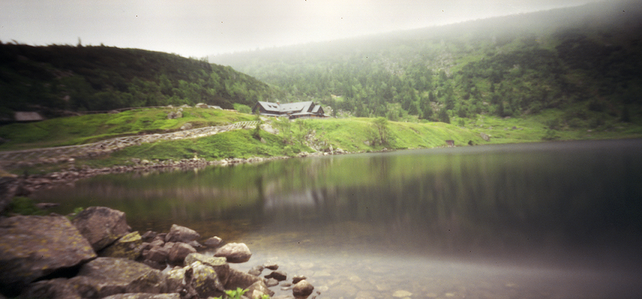 Pinhole Noon 6x12 Aviphot iso 80