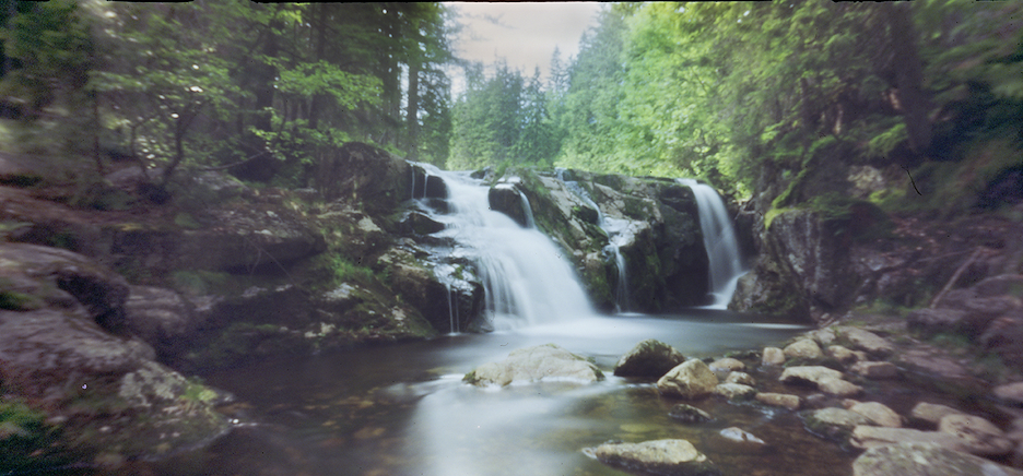 Pinhole Noon 6x12 Aviphot iso 80