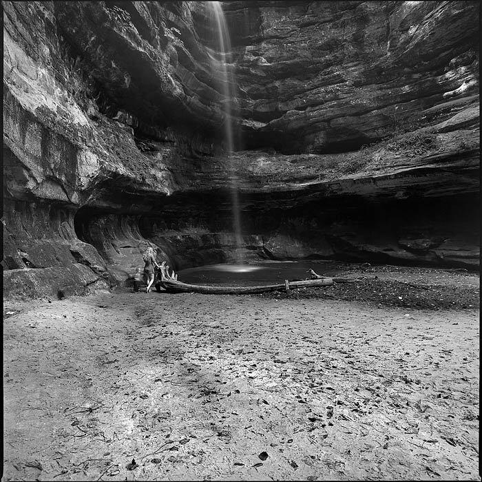 szukając pierścienia..