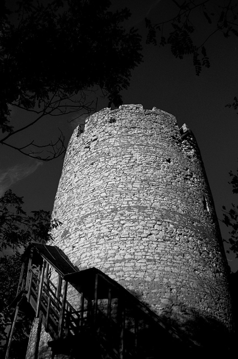 zastał drewnianą