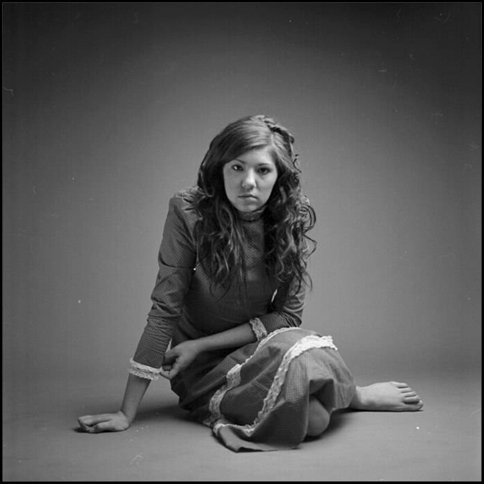 Izka, studio