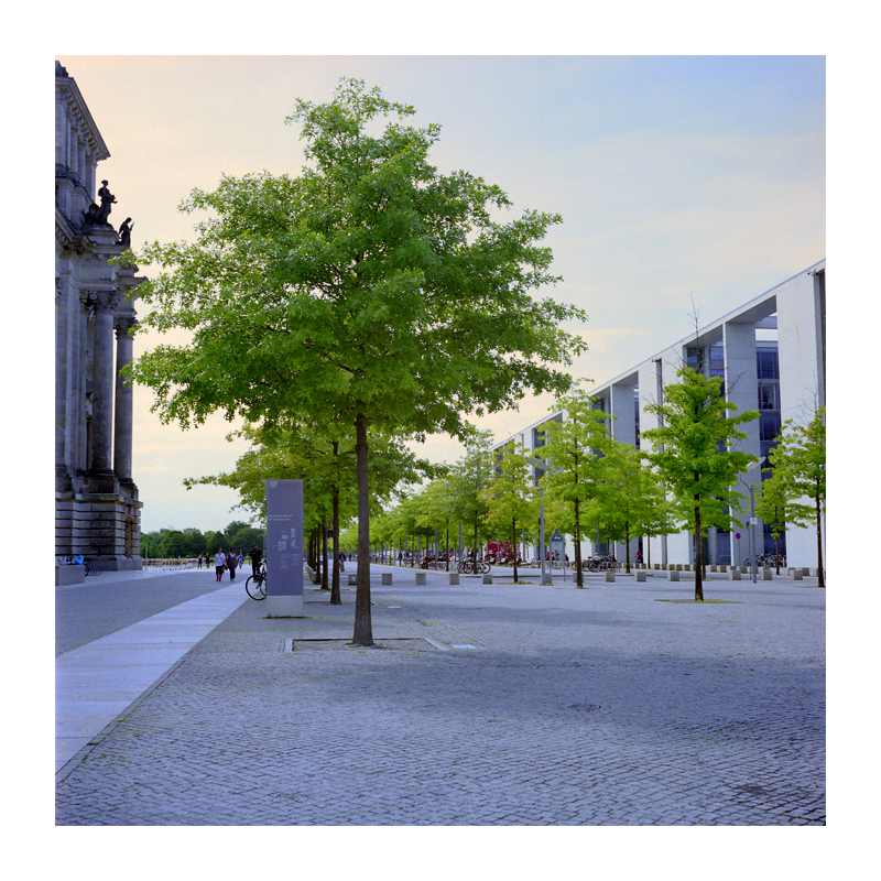 Paul-Löbe-Allee