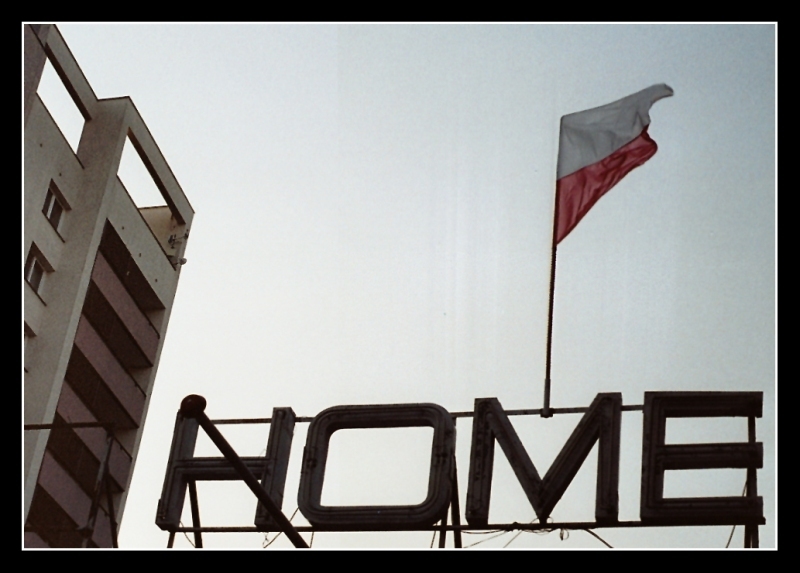 HOME.PL