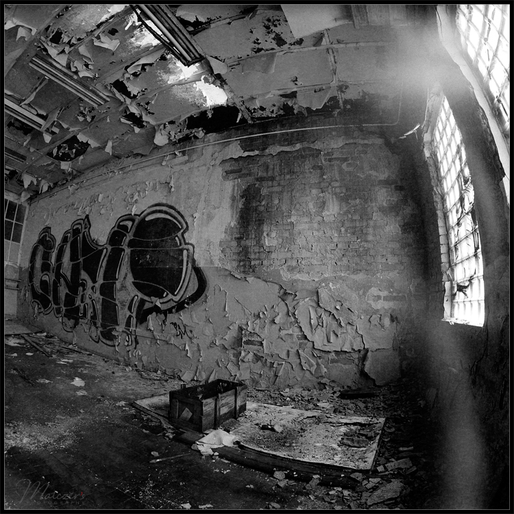 Beznadzieja. Się wali