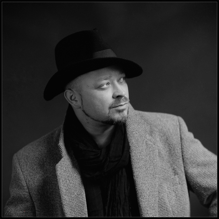Nió lók