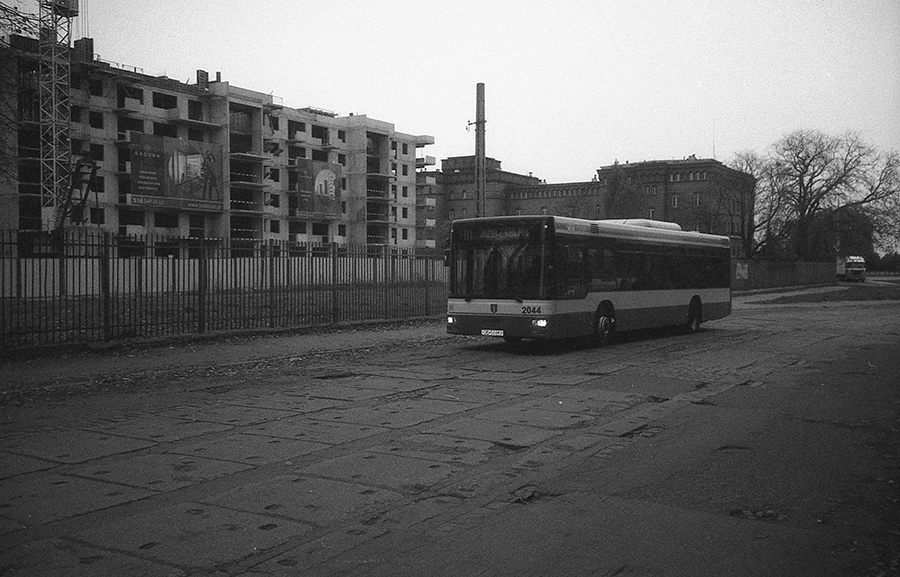 Wszędzie beton...
