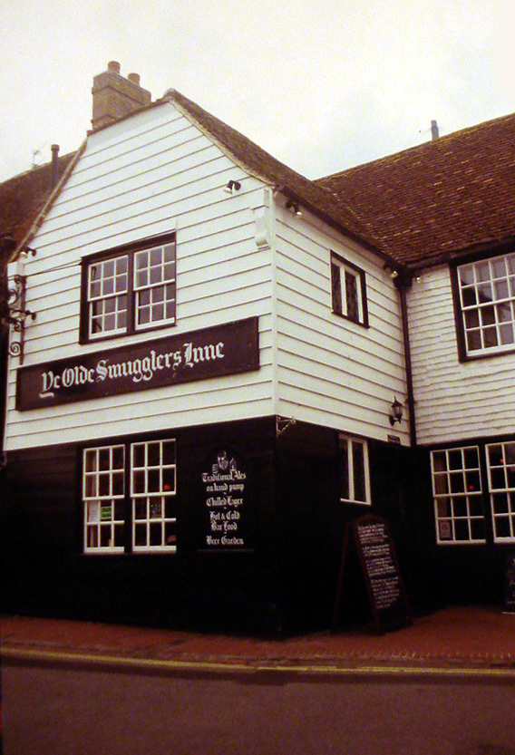 Ye olde smugglers lane