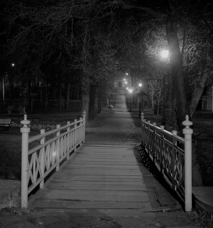 Nałęczów nocą