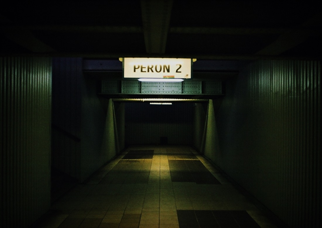Peron 2