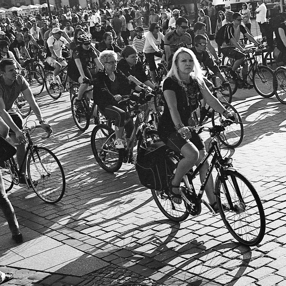 Kobieta za kierownicą