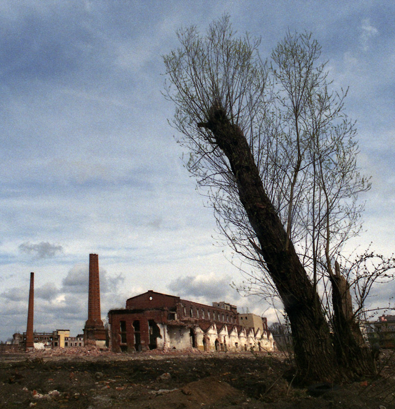 Krajobraz pofabryczny 2/5