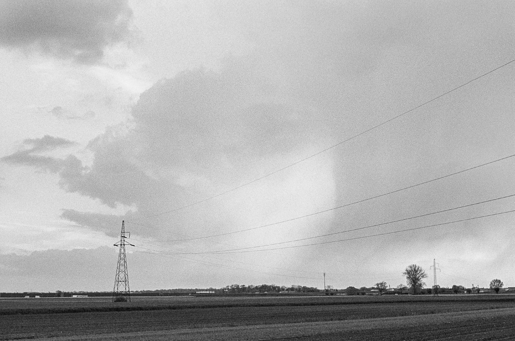 Łąki i pola zelektryfikowane