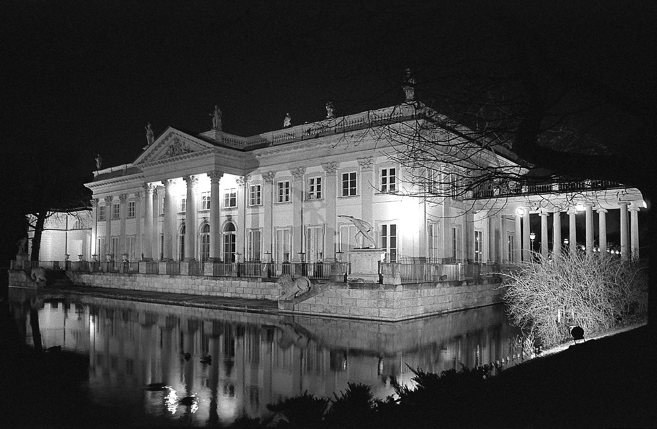 Pałac nocą
