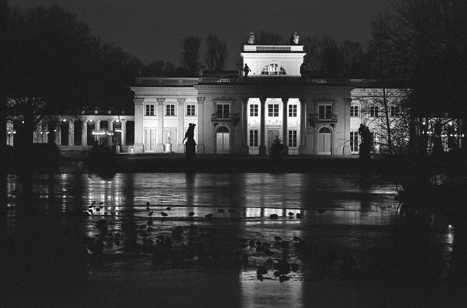 Pałac nocą II