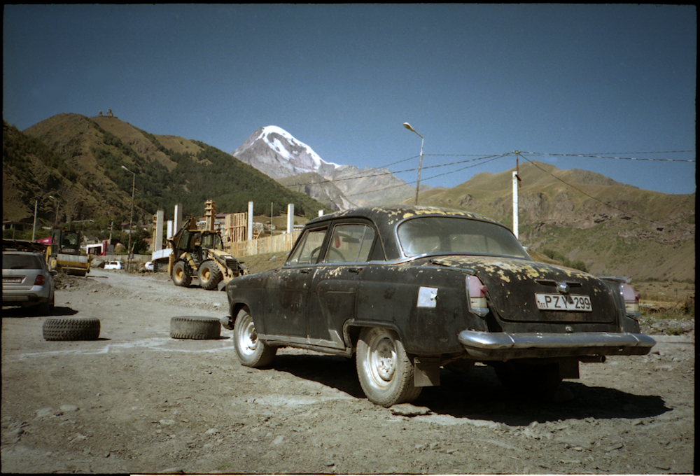 Gruzja, Stepancmida, widok na Kazbek